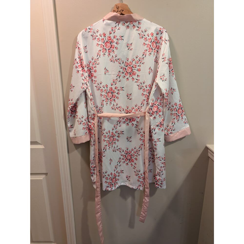 Pink Floral Robe by Morgan Lane - Picture 6 of 8